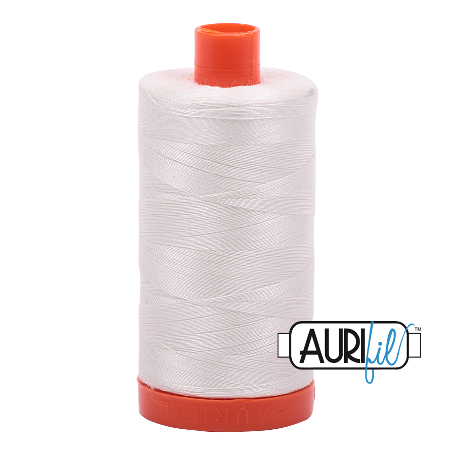 Aurifil tråd, bomuld, Æggeskal: 6722 – 50WT, 1300 m