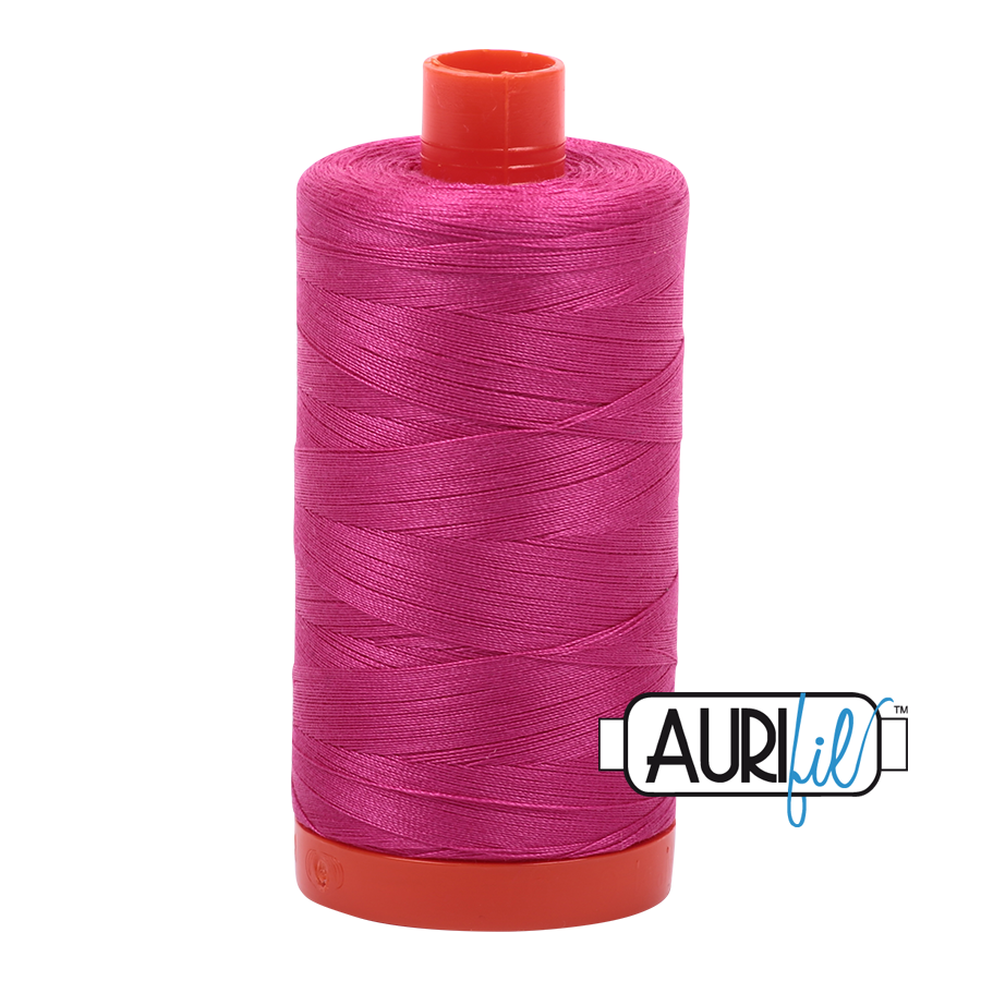 Aurifil tråd, bomuld, Fuchia: 4020 – 50WT, 1300 m