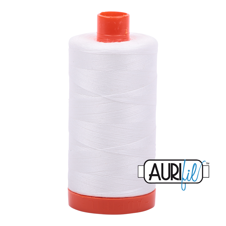 Aurifil tråd, bomuld, Natur hvid: 2021 – 50WT, 1300 m