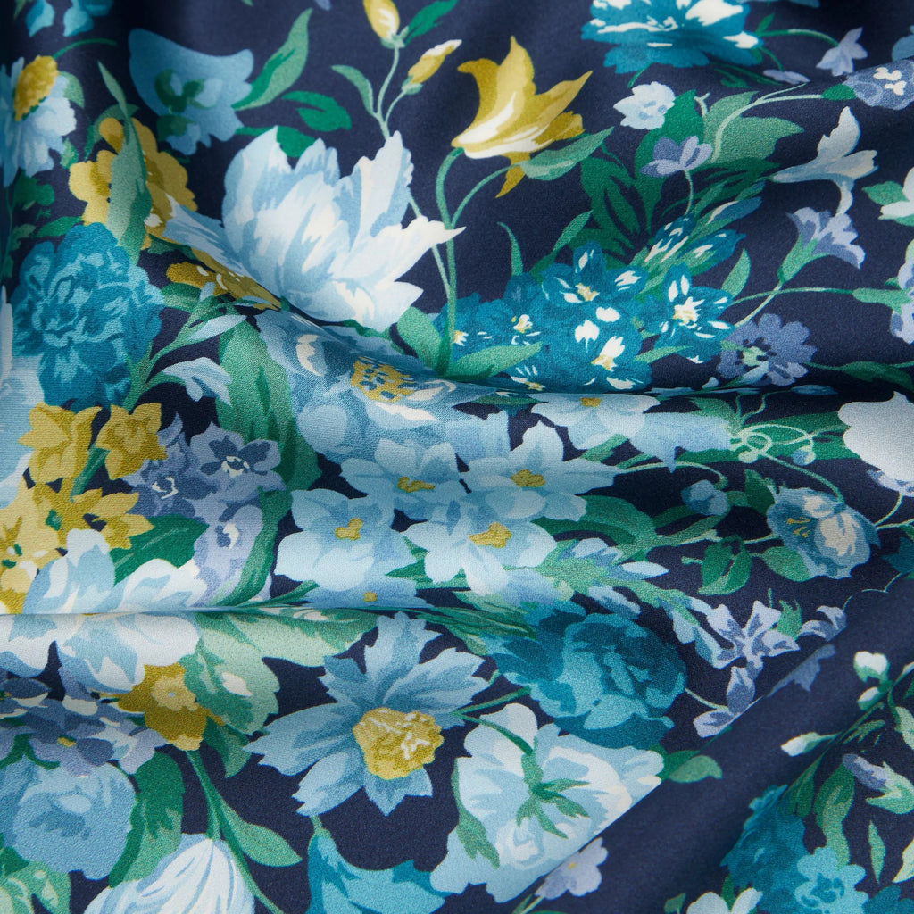 Bridgerton, Bouquet Carnival, blå (Liberty Tana Lawn®)