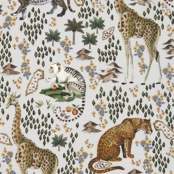 Pattern safari, lysgrå baggrund (Liberty Tana Lawn®)