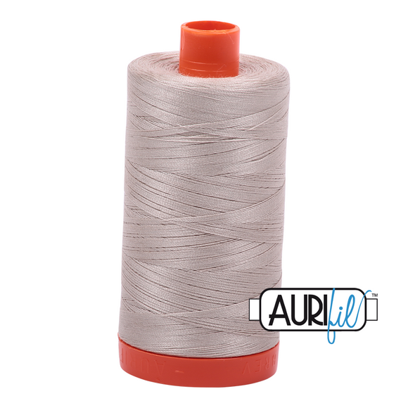 Aurifil tråd, bomuld, tingrå: 6711 – 50WT, 1300 m