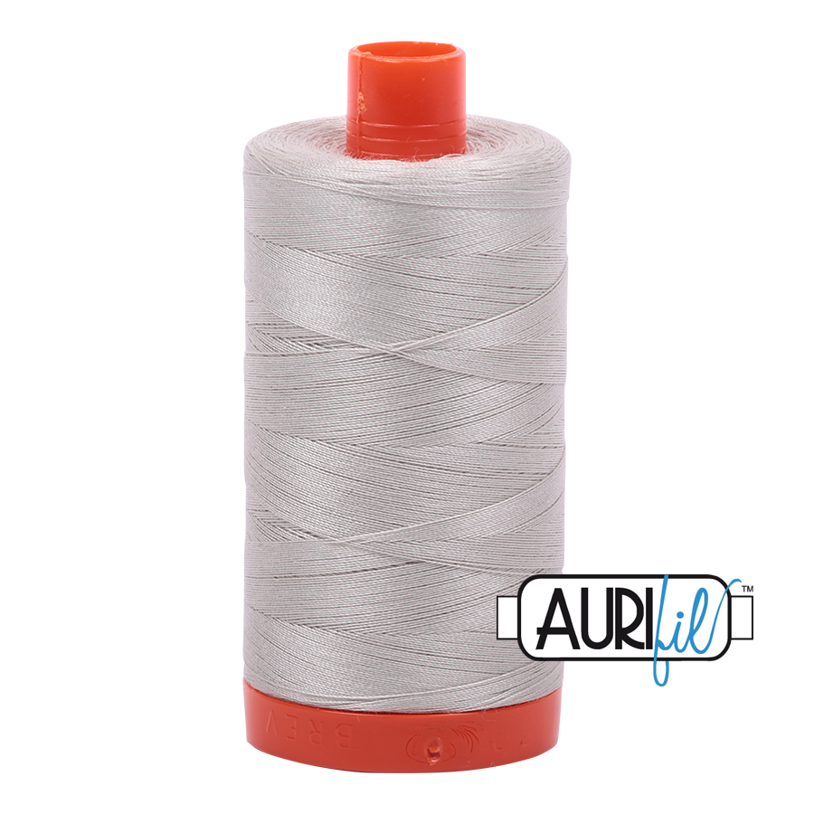 Aurifil tråd, bomuld, måneskin: 6724 – 50WT, 1300 m