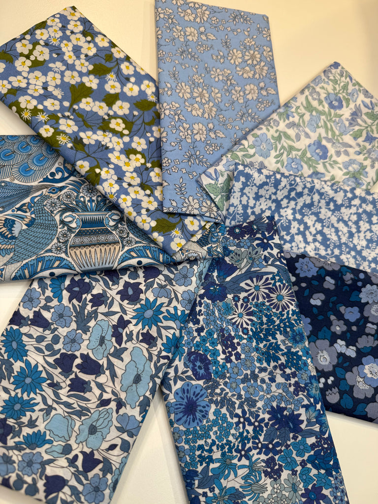 Pakke I, 8 forskellige Liberty Tana Lawn® stoffer (25 x 68 cm)